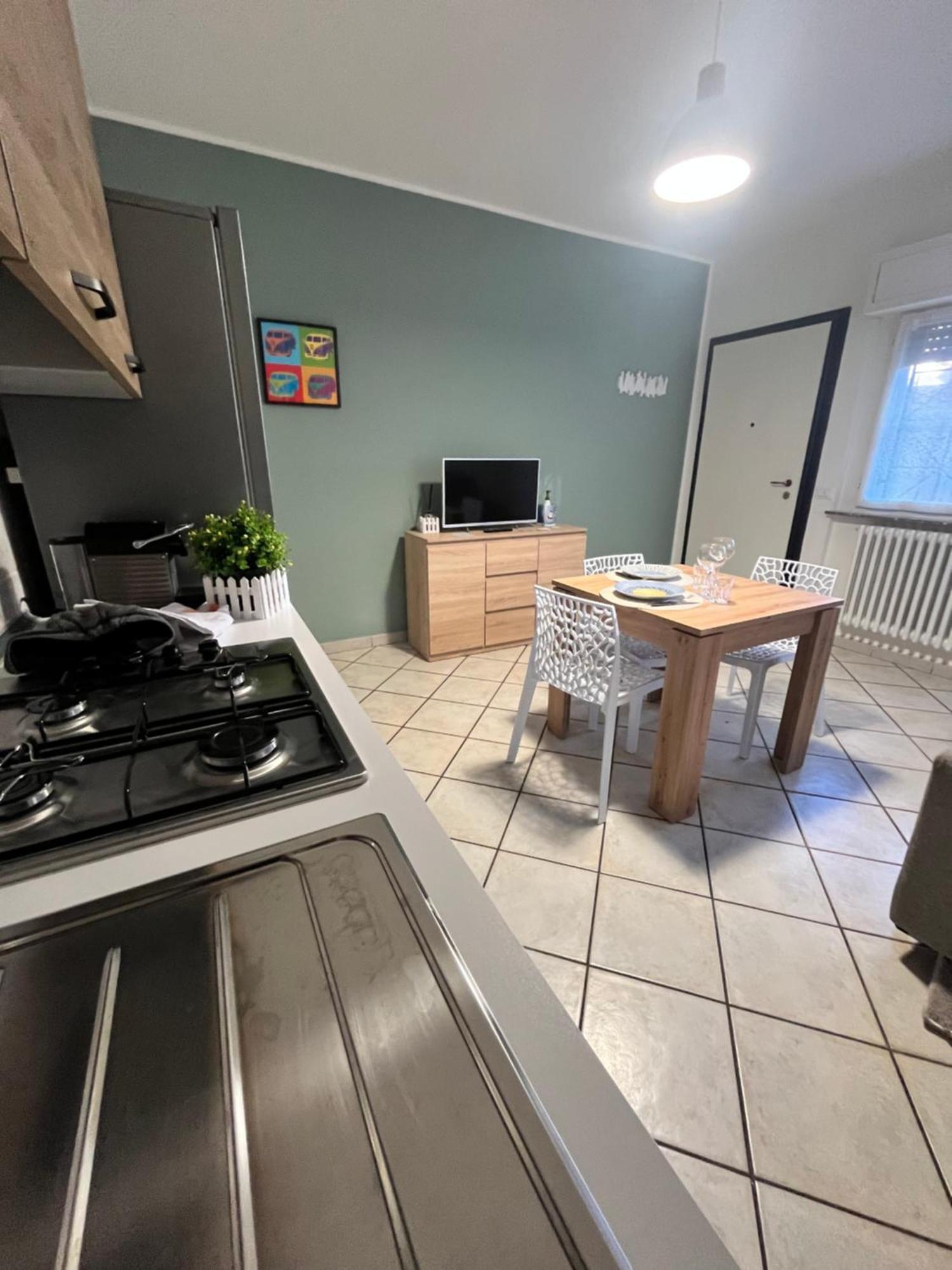 Appartamento In Villa Nico'S Home Gallarate Exterior foto