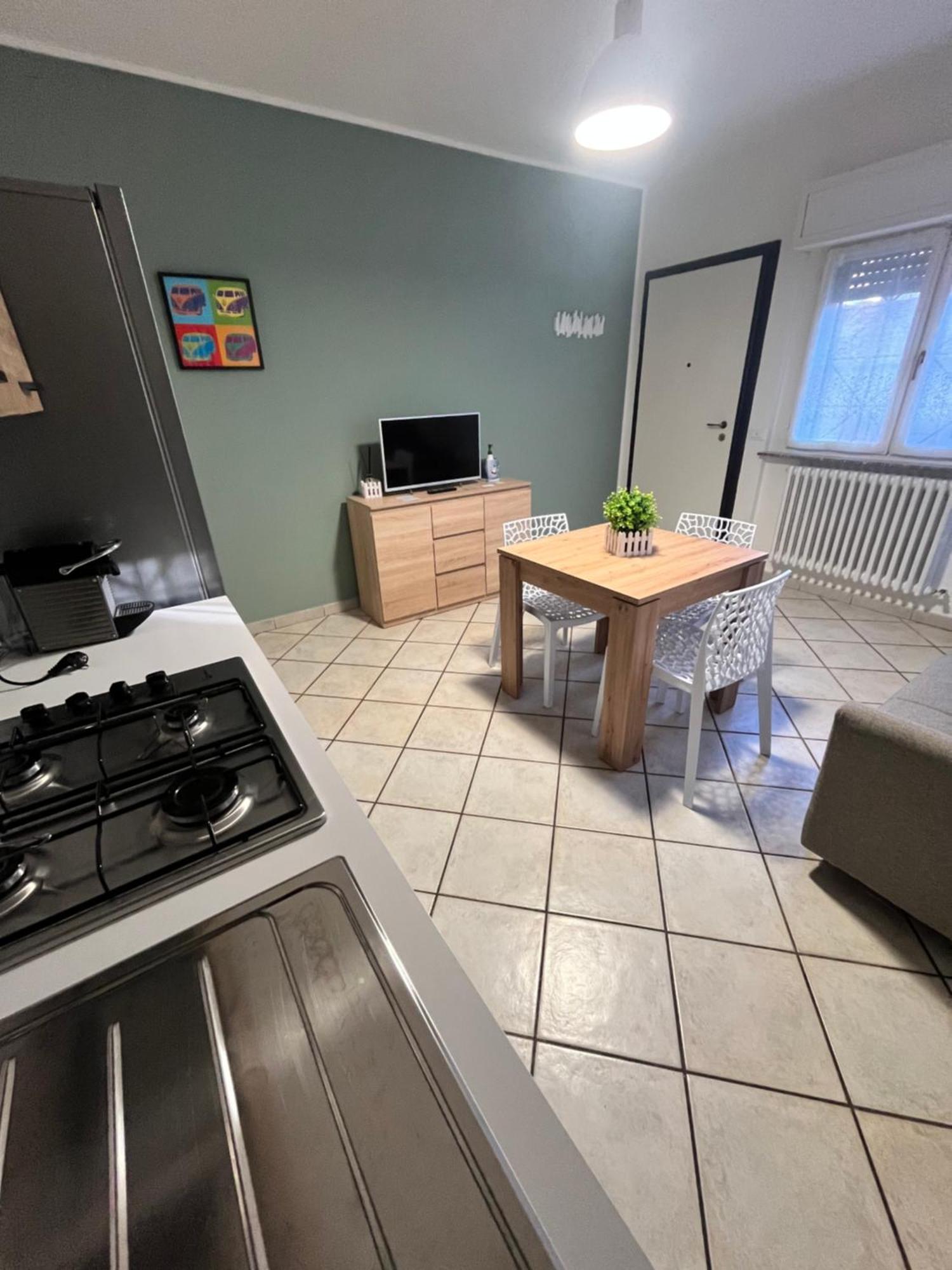 Appartamento In Villa Nico'S Home Gallarate Exterior foto